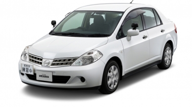 Nissan Tiida Latio 2004-2013 правый руль)