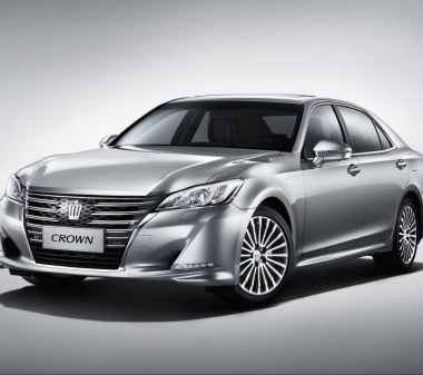 Toyota Crown XIV (S210) 2012 - 2018 (правый руль)
